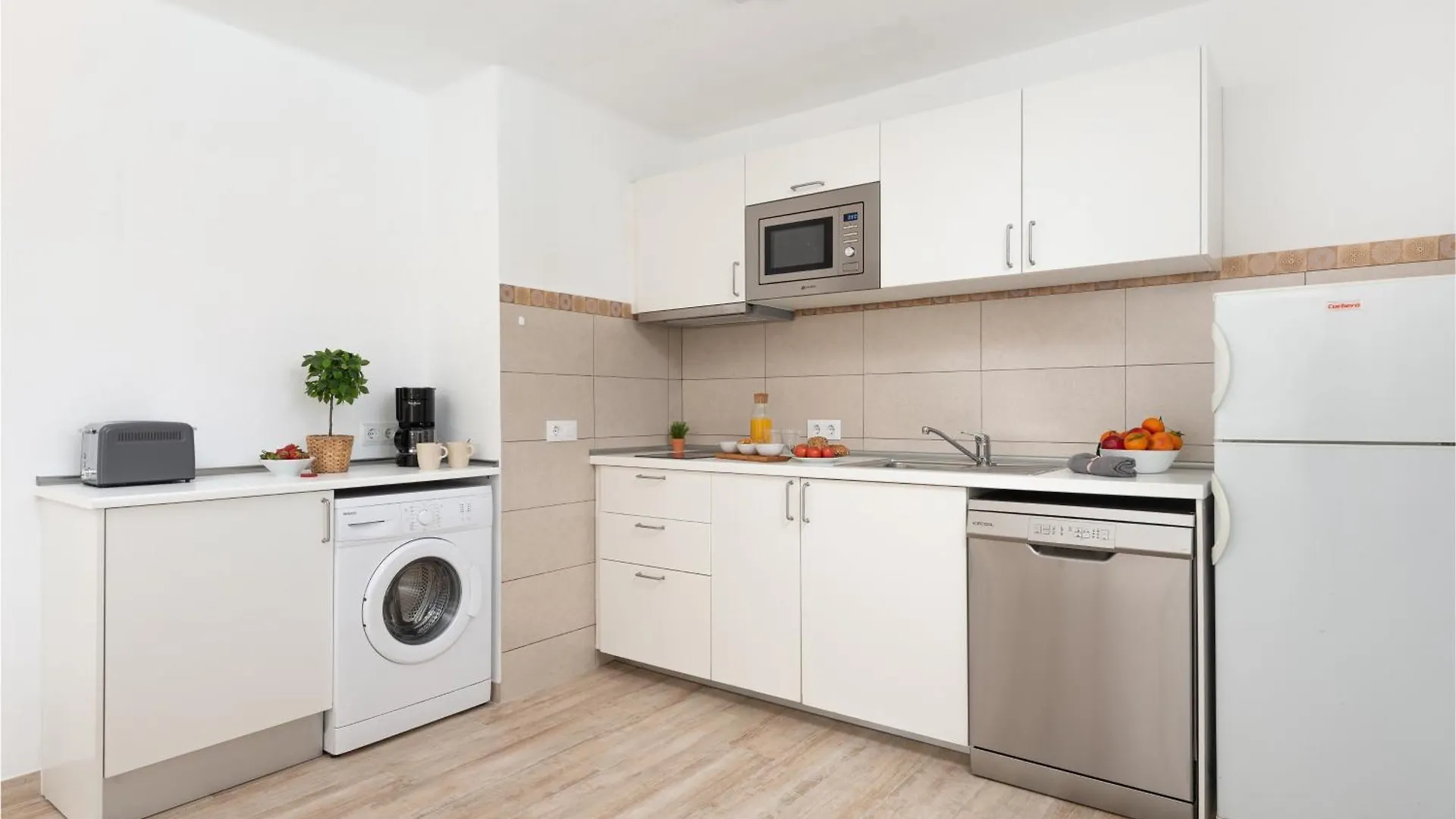 Apartment Ona One Sun With Pool, Ac, Bbq, Wifi In Cala D'Or